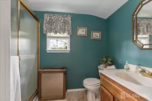 225 Freeman St, Woodbridge Township, NJ 07095 - Photo 14