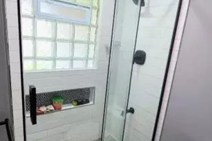 29 E Ventnor Dr, Edison, NJ 08820 - Photo 16