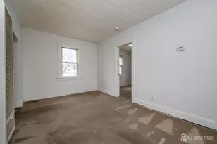 29 Smith St, Sayreville, NJ 08872 - Photo 6