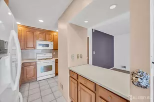 1 Chelsea Ct, Sayreville, NJ 08859 - Photo 12