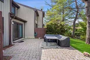 20 Arrowsmith Ct, Old Bridge Township, NJ 07747 - Photo 8