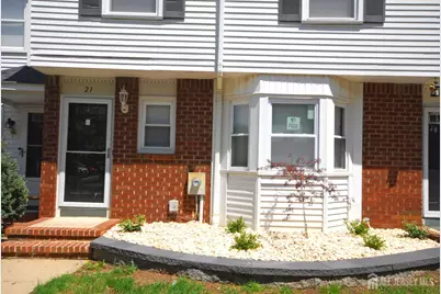 21 Rosewood Court, Sayreville, NJ 08872 - Photo 2