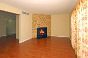 21 Rosewood Ct, Sayreville, NJ 08872 - Photo 10