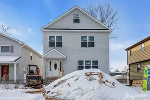 25 Fiat Ave, Iselin, NJ 08830 - Photo 2