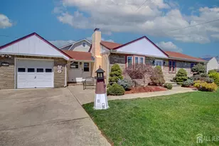 36 Willow St, Sayreville, NJ 08879 - Photo 2