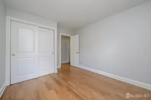 2302 Bayhead Dr, Sayreville, NJ 08859 - Photo 18