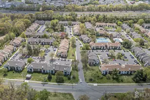 2302 Bayhead Dr, Sayreville, NJ 08859 - Photo 32