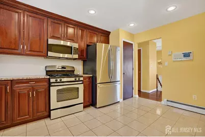 1 Wakefield Drive, Edison, NJ 08820 - Photo 8