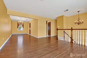 1 Wakefield Dr, Edison, NJ 08820 - Photo 6