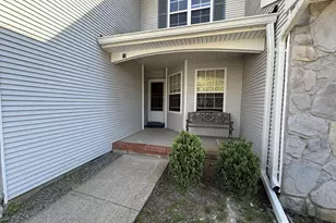73 Heather Ct, South Brunswick Township, NJ 08852 - Photo 2