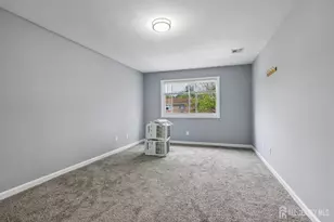 396 College Dr, Edison, NJ 08817 - Photo 14