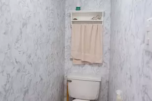 32 Robins Pl, Metuchen, NJ 08840 - Photo 26