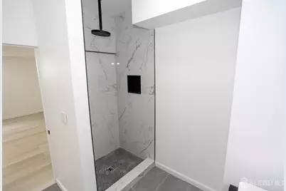 25 Menlo Avenue, Menlo Park Terrace, NJ 08840 - Photo 36
