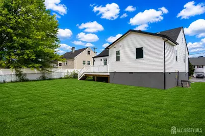 25 Menlo Avenue, Menlo Park Terrace, NJ 08840 - Photo 56