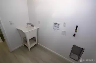 25 Menlo Ave, Menlo Park Terrace, NJ 08840 - Photo 38