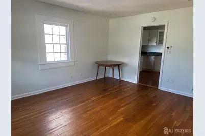 536 Alice Place, Woodbridge Township, NJ 07095 - Photo 2