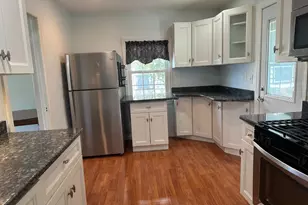 536 Alice Pl, Woodbridge Township, NJ 07095 - Photo 4