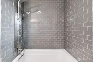 431 Brentwood Dr, Piscataway Township, NJ 08854 - Photo 26