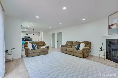 122 Dewolfe Street, Edison, NJ 08817 - Photo 20