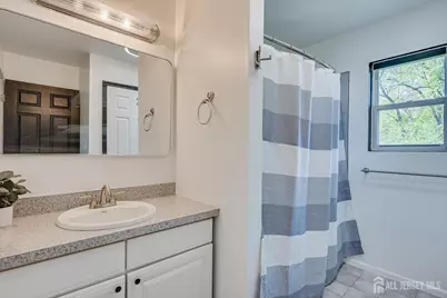 122 Dewolfe Street, Edison, NJ 08817 - Photo 34