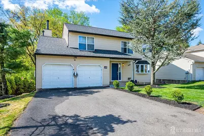 122 Dewolfe Street, Edison, NJ 08817 - Photo 2