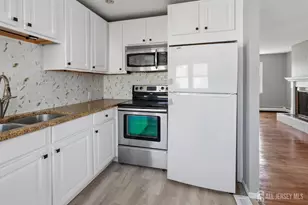 2 Westbury Rd, Iselin, NJ 08830 - Photo 22