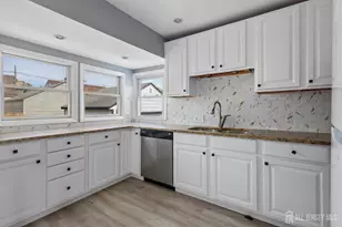 2 Westbury Rd, Iselin, NJ 08830 - Photo 10