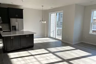304 Dickson Ct, Highland Park, NJ 08904 - Photo 2