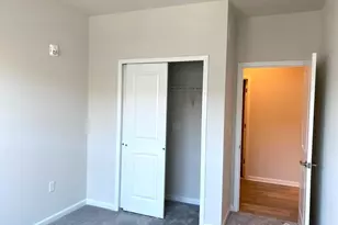 304 Dickson Ct, Highland Park, NJ 08904 - Photo 10