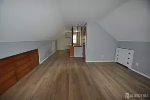 213 Old Post Road Rd, Edison, NJ 08817 - Photo 12