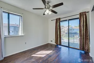 1315 Edison Glen Terrace, Edison, NJ 08837 - Photo 22