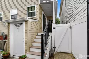 22 Harvey St, New Brunswick, NJ 08901 - Photo 8