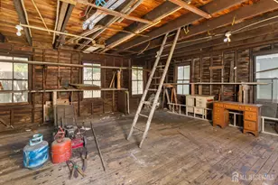 19 Clinton Pl, Metuchen, NJ 08840 - Photo 26