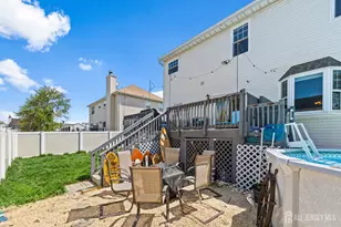 25 Columbus Ave, Old Bridge Township, NJ 08857 - Photo 42