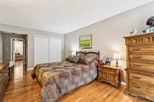 75 Linda Ln, Edison, NJ 08820 - Photo 18