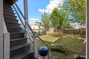 660 Charles St, Perth Amboy, NJ 08861 - Photo 6
