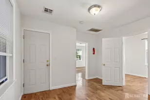 660 Charles St, Perth Amboy, NJ 08861 - Photo 8
