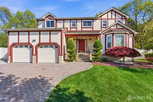 43 Scarlet Dr, Sayreville, NJ 08859 - Photo 1