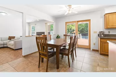 43 Scarlet Drive, Sayreville, NJ 08859 - Photo 18