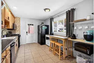 43 Buttonwood Dr, Sayreville, NJ 08859 - Photo 8