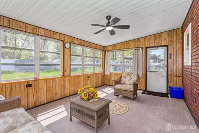 15 Pinho Avenue, Carteret, NJ 07008 - Photo 16