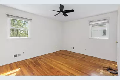 15 Pinho Avenue, Carteret, NJ 07008 - Photo 32
