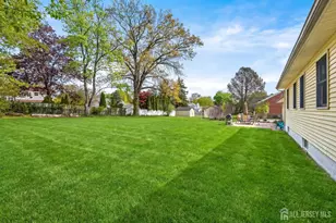 10 Sunset Blvd, East Brunswick Township, NJ 08816 - Photo 48