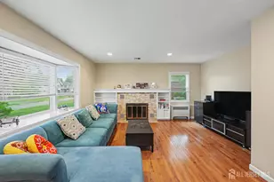 10 Sunset Blvd, East Brunswick Township, NJ 08816 - Photo 22