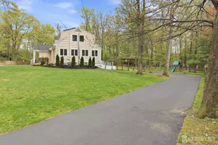 15 Southfield Rd, Edison, NJ 08820 - Photo 44