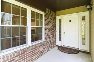 19 Ingram Dr, Monroe Township, NJ 08831 - Photo 6