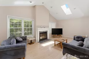 19 Ingram Dr, Monroe Township, NJ 08831 - Photo 14