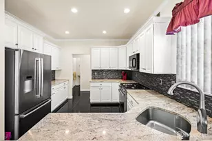 16 Edinburg Cir, Old Bridge Township, NJ 07747 - Photo 8