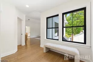 61 Hickory St, Metuchen, NJ 08840 - Photo 4