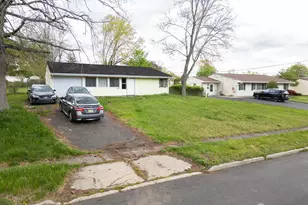 39 Richford Rd, South Brunswick Township, NJ 08824 - Photo 32